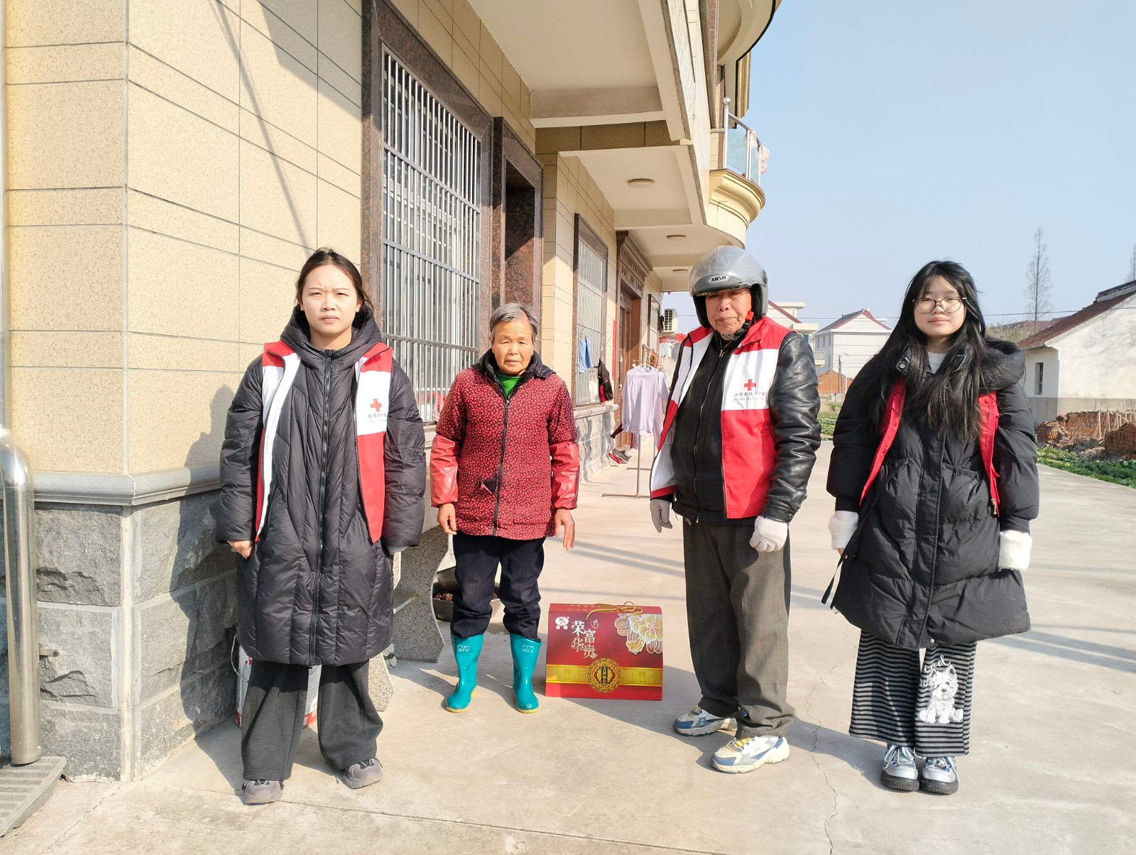 李五宝.jpg 李五宝.jpg